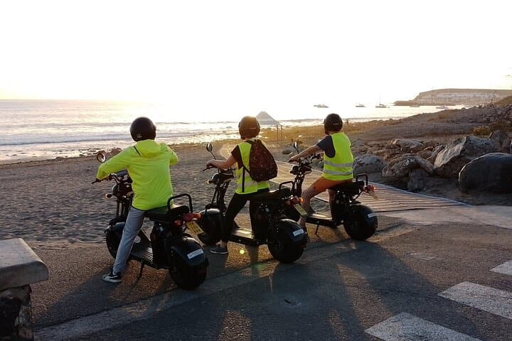 Maspalomas Dunes e‑Scooter & Camel Ride: Electric Chopper Tour in Gran Canaria photo 2