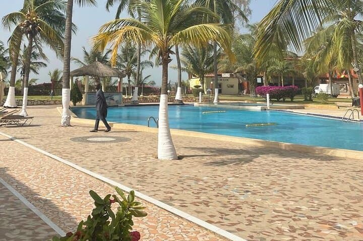 Gorée Island and Lac Rose Cultural Excursion from Dakar photo 2