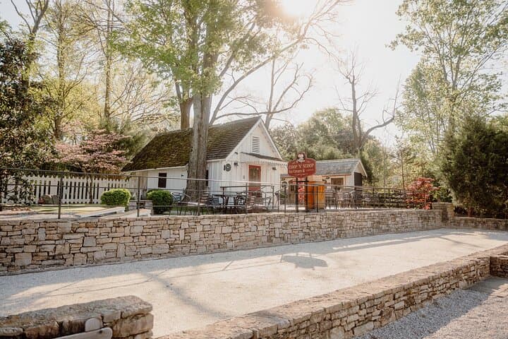 Journey to Jubilee: Belle Meade Historic Grounds Tour with Wine Tasting photo 6