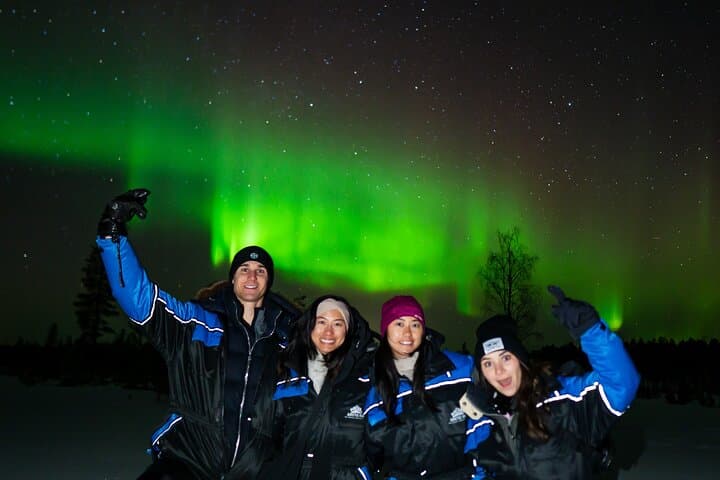 Chasing the Aurora: Rovaniemi's Unlimited Northern Lights Tour