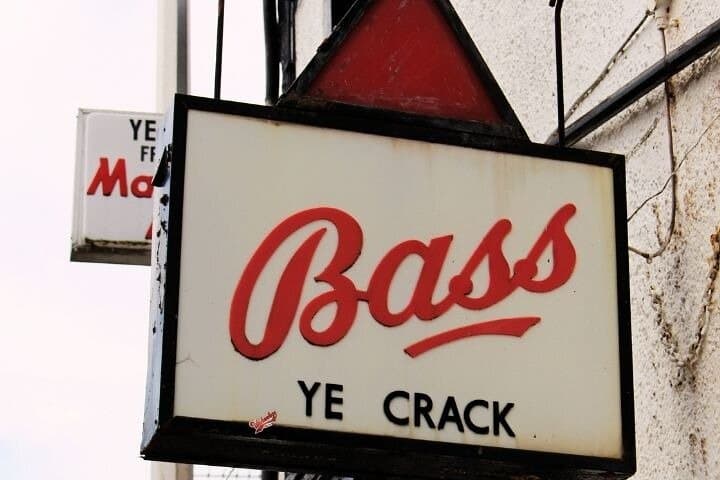 Beatles Pubs Walking Tour: Explore Liverpool's Fab Four Hotspots photo 6