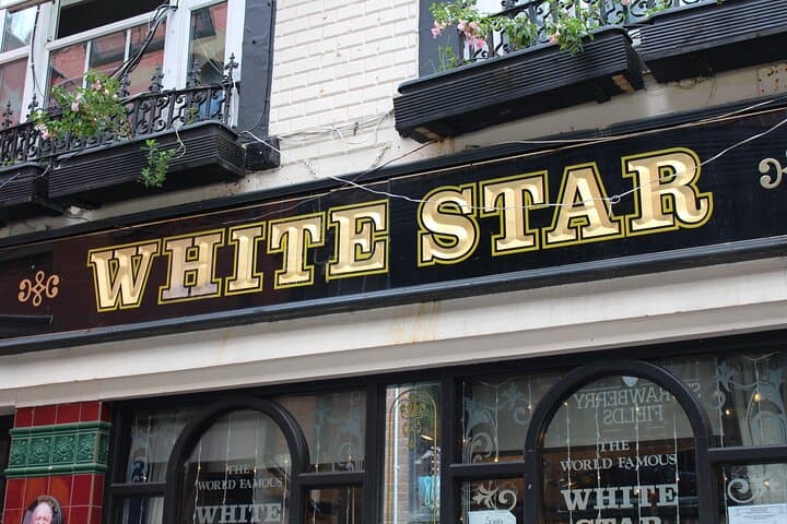 Beatles Pubs Walking Tour: Explore Liverpool's Fab Four Hotspots photo 4