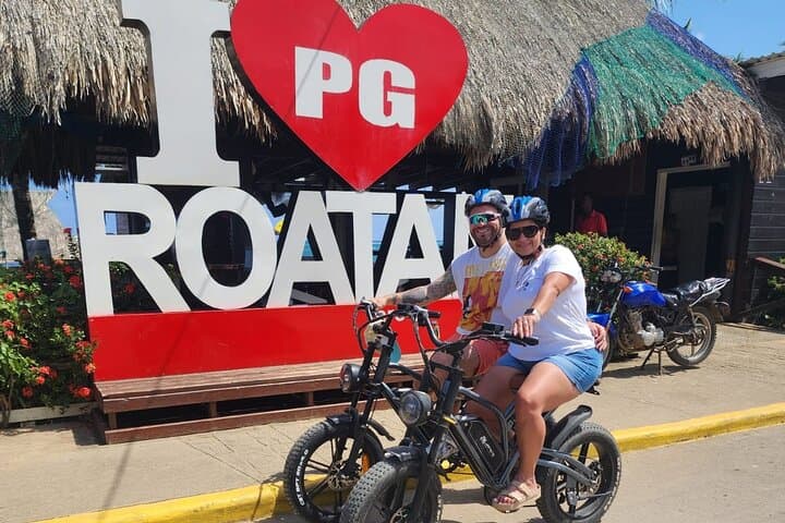 Roatan E-Bike Adventure, Food Tasting & Beach Daypass — 5‑Hour Island Experience photo 1