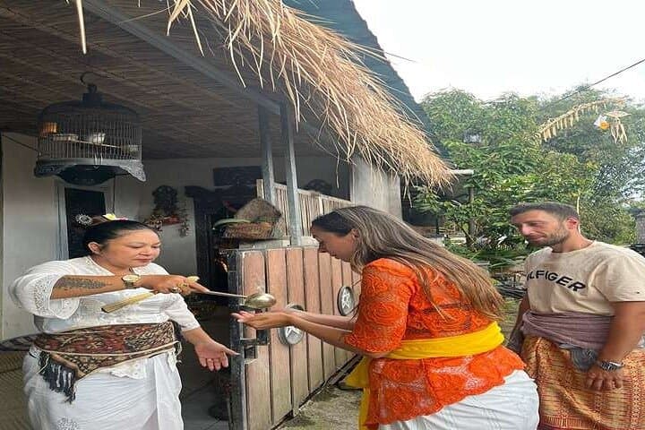 Palm Reading with a Balinese Shaman in Ubud — Discover Destiny in 75 Minutes photo 2