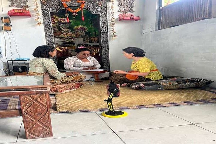 Palm Reading with a Balinese Shaman in Ubud — Discover Destiny in 75 Minutes photo 5