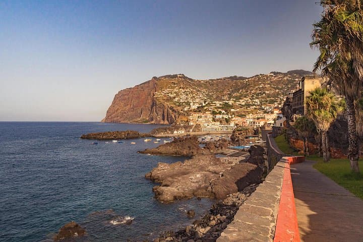 Funchal to Cabo Girao Small-Group Tour: Skywalk, Câmara de Lobos & Eira do Serrado