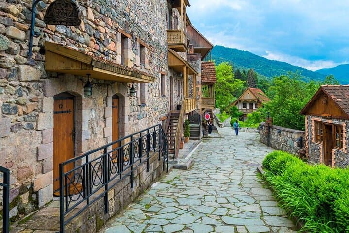 Tbilisi to Armenia: Day Tour to Dilijan, Lake Sevan & Yerevan
