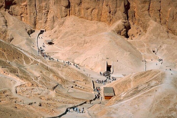 Half-Day in Luxor: Valley of the Kings, Hatshepsut Temple & Colossi of Memnon photo 4
