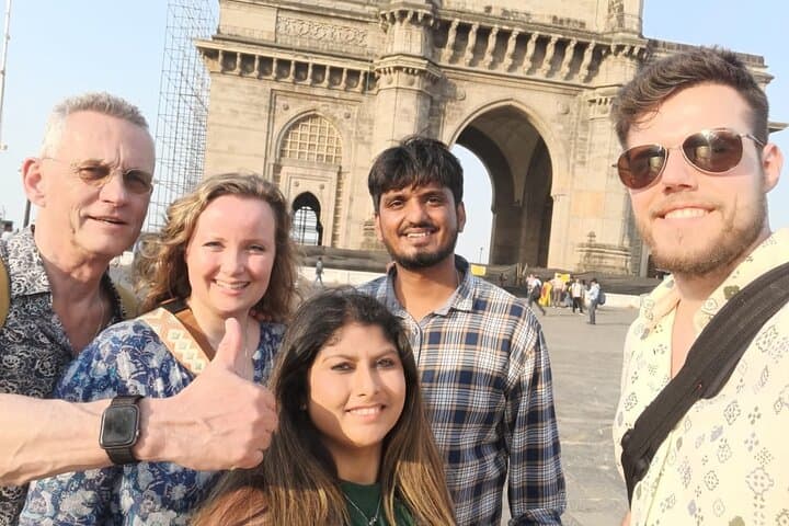 Explore Mumbai: Unveiling the Iconic Scenes and Hidden Gems photo 5