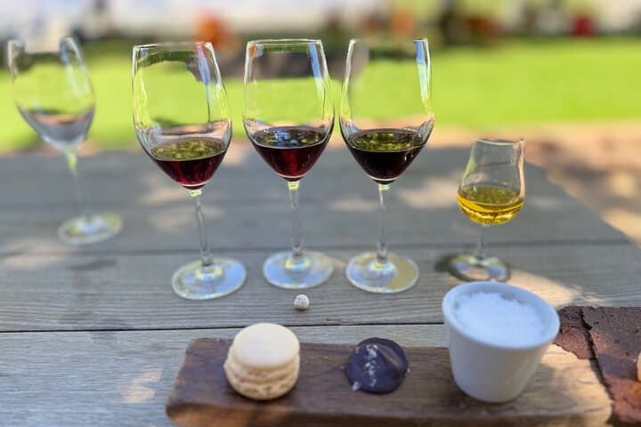Full-Day Cape Winelands Tour: Stellenbosch, Franschhoek & Paarl photo 3