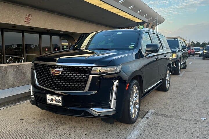 Private Transfer BWI to Downtown Baltimore | Executive Airport Transfer Guide photo 2