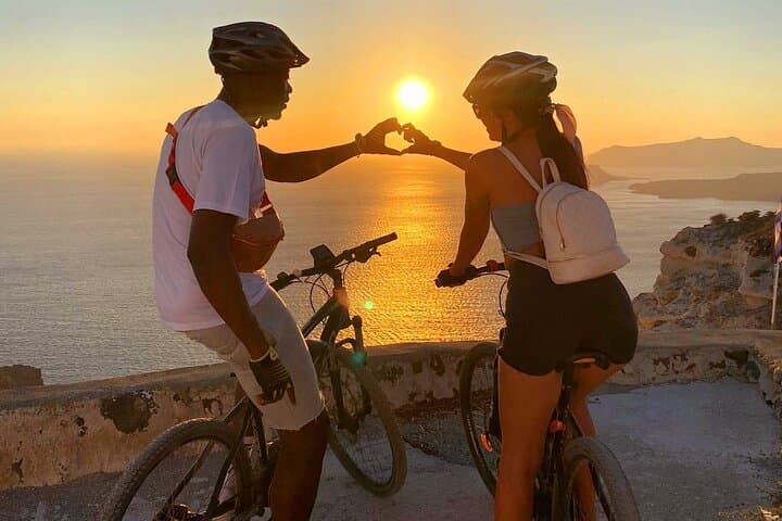 Santorini Electric Bike & Scooter Tour: Perissa to Caldera Views photo 1