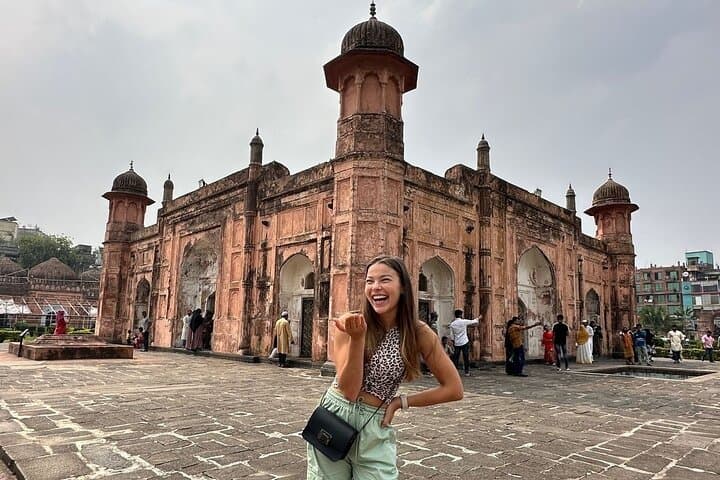 Full-Day Dhaka City Private Tour — Old & New Dhaka Highlights
