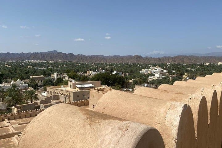 Nizwa to Jabal Akhdar: Full-Day Cultural and 4x4 Mountain Experience photo 1