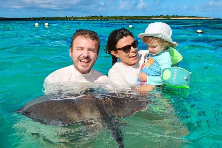 Stingray City Antigua: Devil's Bridge & Long Bay Half-Day Marine Tour photo 2