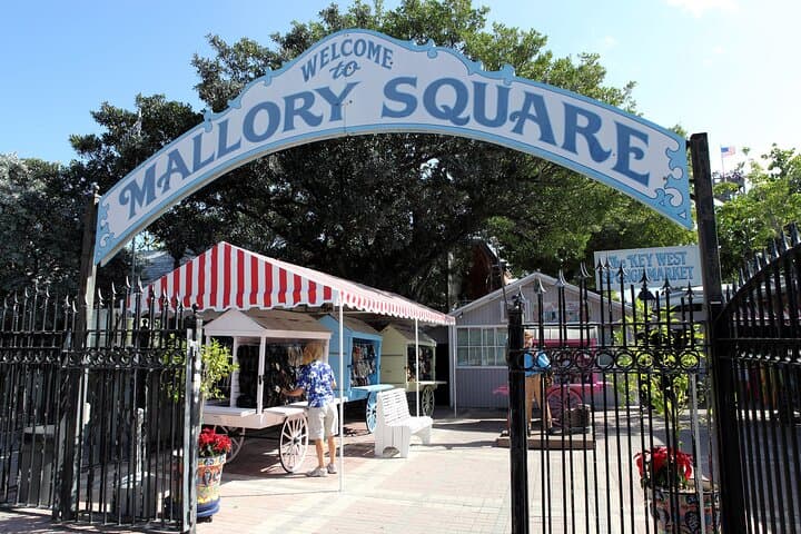 Key West Creative Soul Scavenger Hunt: Playful Walking Adventure at Mallory Square photo 5