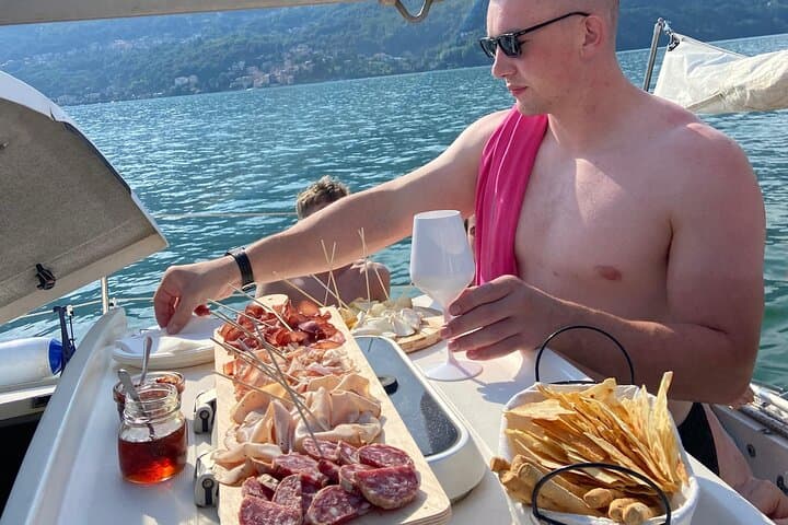 Sunlit Catamaran Cruise: 4-Hour Lake Como Tour from Tremezzo photo 2