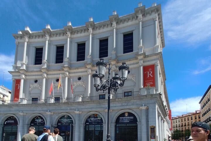 Explore Madrid by Tuk-Tuk: Private 2–3 Hour Guided City Tour photo 6