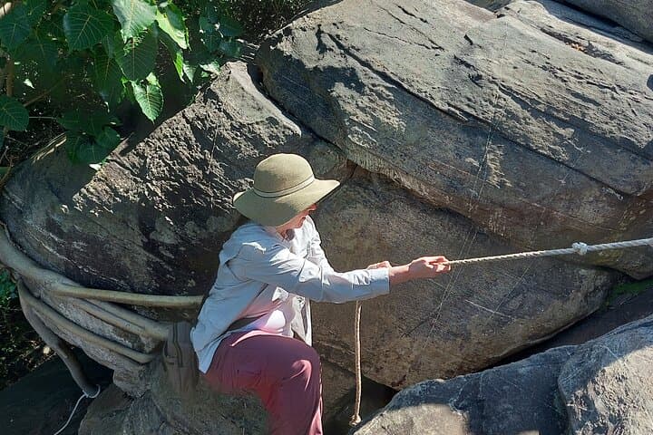 Shai Hills Hiking and Rock Climbing Tour from Accra — Day Trip to Ancestral Caves and Savannah