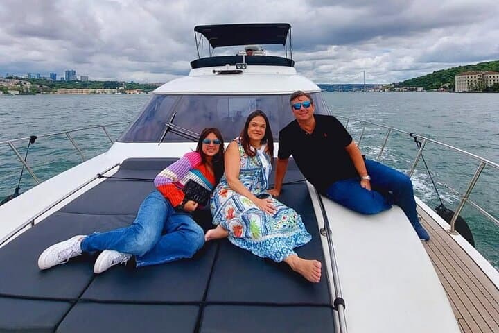 Private Bosphorus Yacht Cruise: See Istanbul’s Landmarks from a Luxury Yacht photo 4