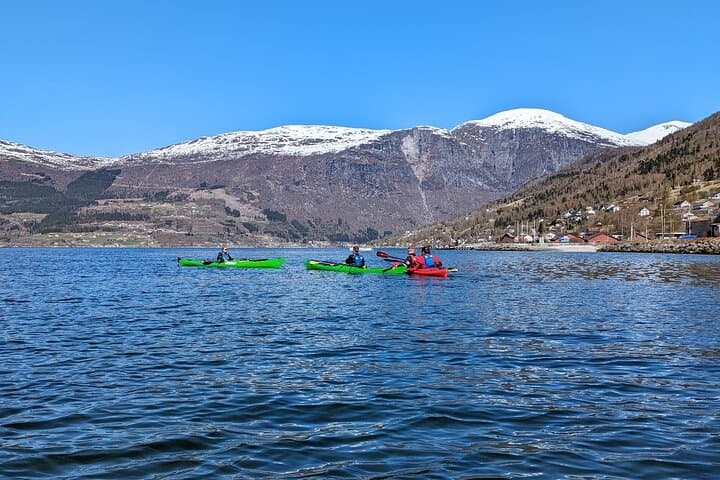 Olden Kayaking on the Fjord: Beginner-Friendly Guided Double Kayak Tour photo 6