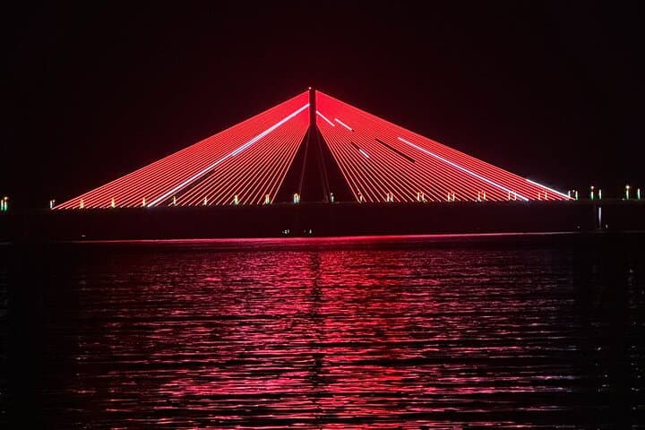 Discover Mumbai's Nocturnal Charm and Historic Highlights photo 4