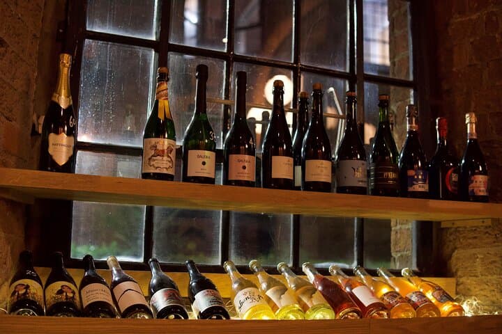 Liverpool Wine Tour Experience: Guided City Wine Walk with Tastings photo 4