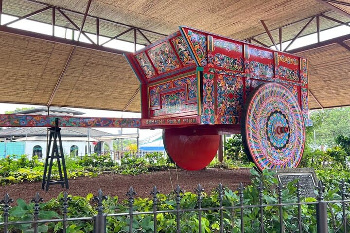 Puntarenas to Sarchí: Full-Day Coffee Farm, Oxcart Workshop & Grecia Metal Church Tour