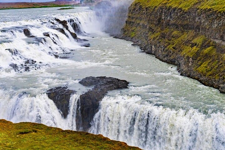 Private Golden Circle Tour: Thingvellir, Geysir, Gullfoss & Kerid in One Day photo 6
