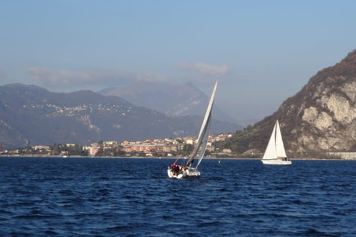 Lake Como Morning Sailing: Learn to Sail with Coffee & Pasta photo 3