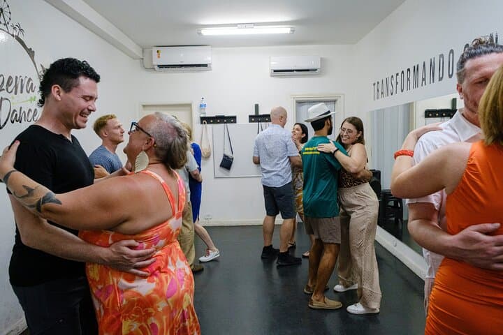 Samba Class in Copacabana: Learn Carnival Moves in Rio's Heart photo 4