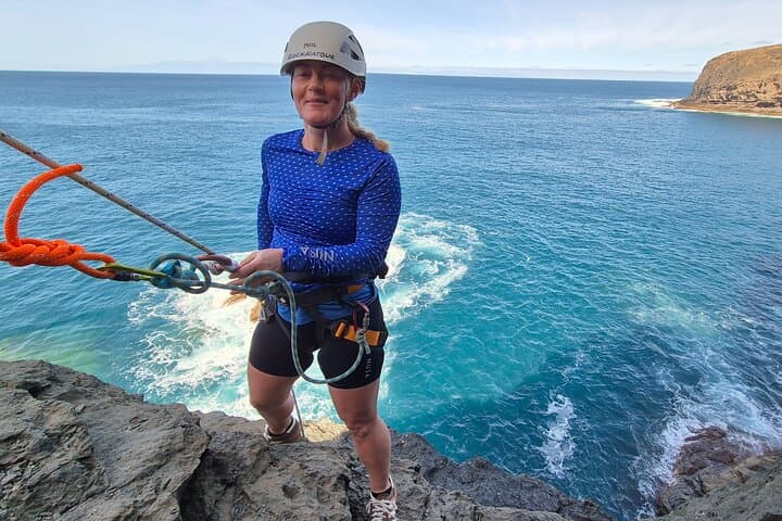 Coasteering Gran Canaria: Atlantic Mountains Ocean and Mountain Adventure photo 2