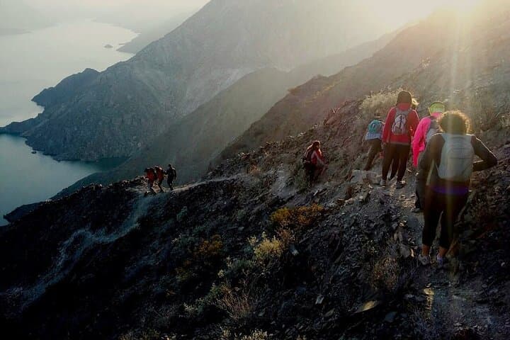 Panoramic Trekking to the Black Edge: Punta Negra & Ullum Lake Views photo 5