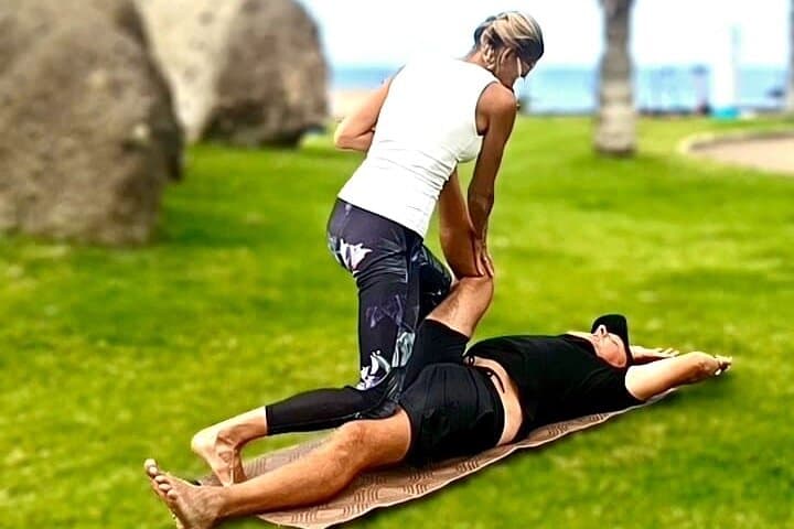 Private Stretching Class in Adeje, Tenerife — 60-Minute Personalized Mobility Session photo 6
