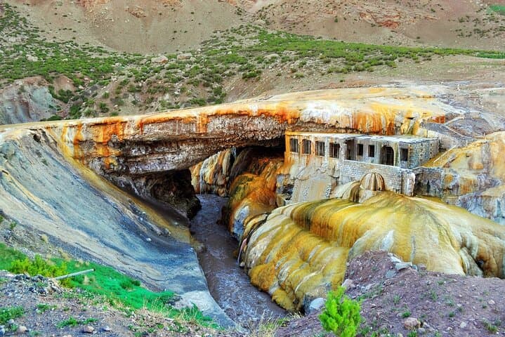 Puno to Vinicunca: 2-Day Inca Bridge & 7 Colors Mountain Tour photo 3