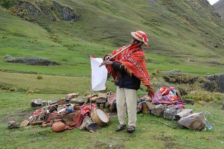 Puno to Vinicunca: 2-Day Inca Bridge & 7 Colors Mountain Tour photo 4