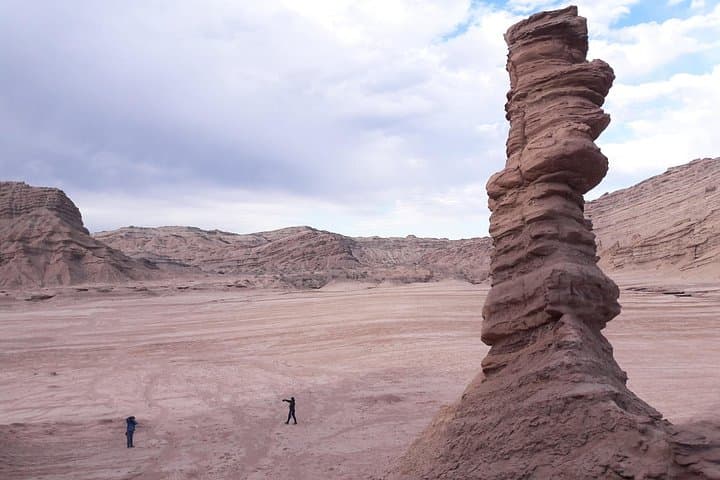 Trekking Zonda Valley: Enchanted Stone Walls & Geoform Hike (San Juan, Argentina) photo 2