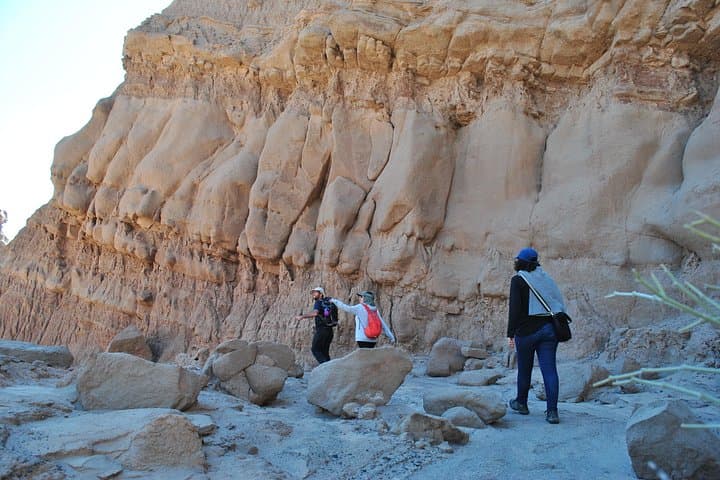 Trekking Zonda Valley: Enchanted Stone Walls & Geoform Hike (San Juan, Argentina) photo 3