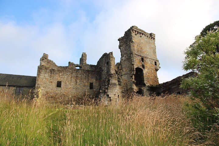 Private Castle Tour from Edinburgh: Glamis, Dunnottar & Aberdour in a Day
