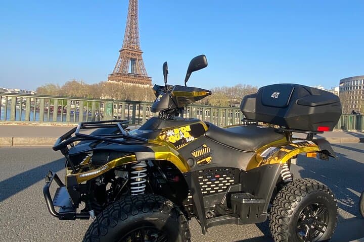 Paris Electric Quad: 90-Minute Guided City Tour photo 3
