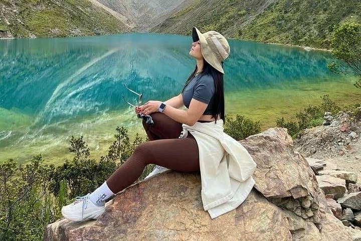 Humantay Lake Small Group Tour: Day Hike to the Turquoise Lagoon from Cusco photo 3