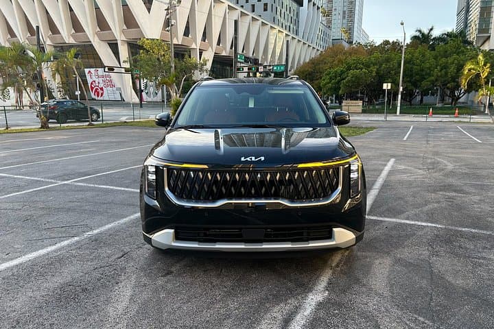 Private Port of Miami Transfer: Luxury Hotel-to-Cruise Shuttle photo 4