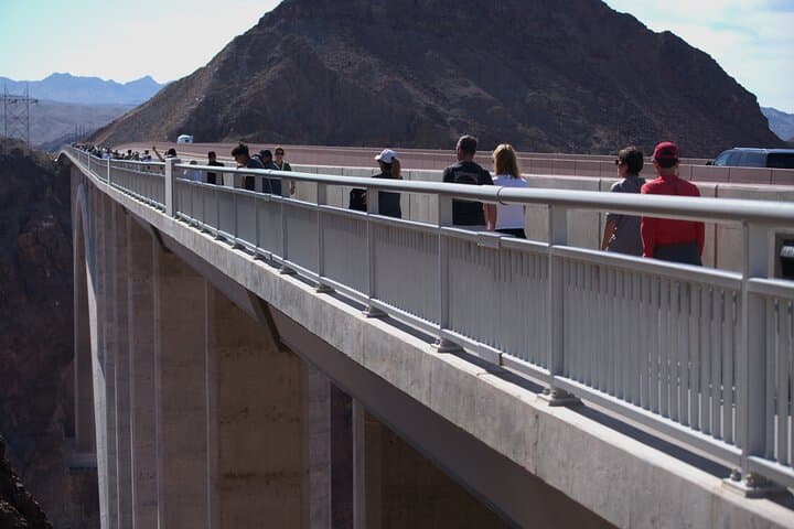 Exploring Hoover Dam and Kayaking Emerald Cave: A Scenic Day Adventure from Las Vegas photo 5