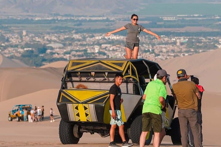 Ballestas Islands, Pisco Tasting and Huacachina Dune Buggies: Day Trip from Lima