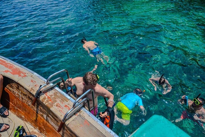 Krabi 4 Islands Day Trip: Snorkeling, Sandbars & Pranang Cave photo 4