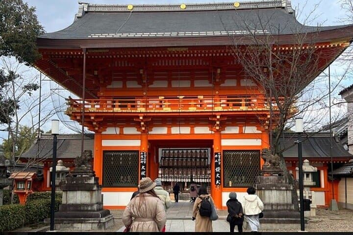 Kyoto Highlights: East, West, North & South Private Route photo 4