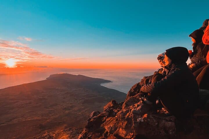 Sunrise Climb at Pico Mountain: Reaching Portugal’s Highest Peak photo 3