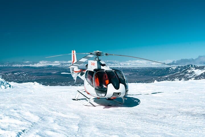 Fire and Ice Helicopter Tour: Land on Thorisjokull Glacier and Hengill Geothermal Valley