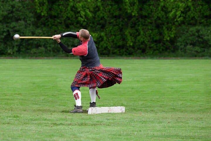 Highland Games from Edinburgh: Day Trip to Scotland's Clan Festivals photo 3
