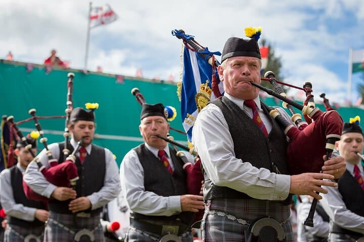 Highland Games from Edinburgh: Day Trip to Scotland's Clan Festivals photo 4